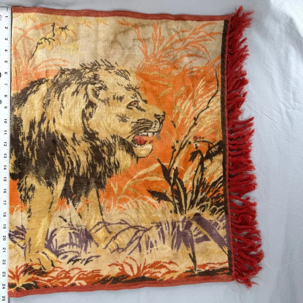 Vintage Lion Tapestry Wall Hanging Orange Jungle Wildlife Fringe 40x23